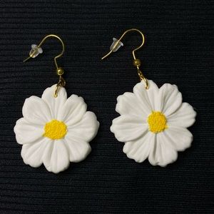 Blue Willow Boutique Earrings